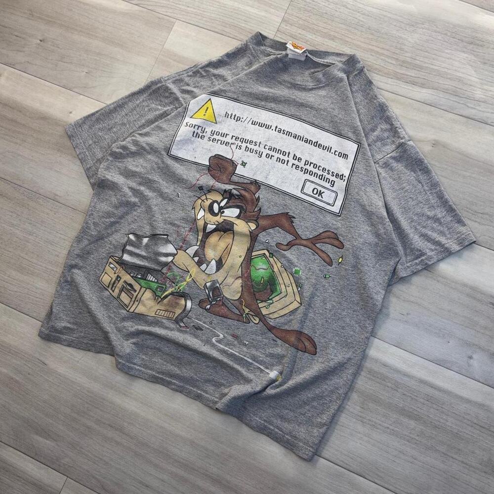 Vintage 90s Tanzanian Devil Smashing computer looney tunes grey graphic t-shirt